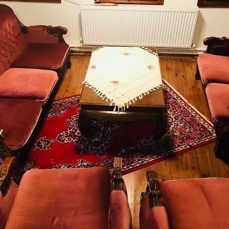 Cinili Konak Отель Изник