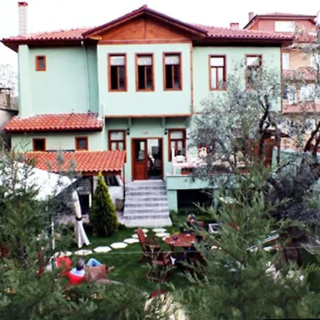 Hotel Cinili Konak